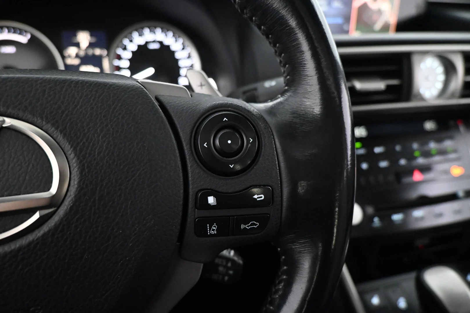 Car Image - 6nfeN7oxERpoqUbYsRz8oC