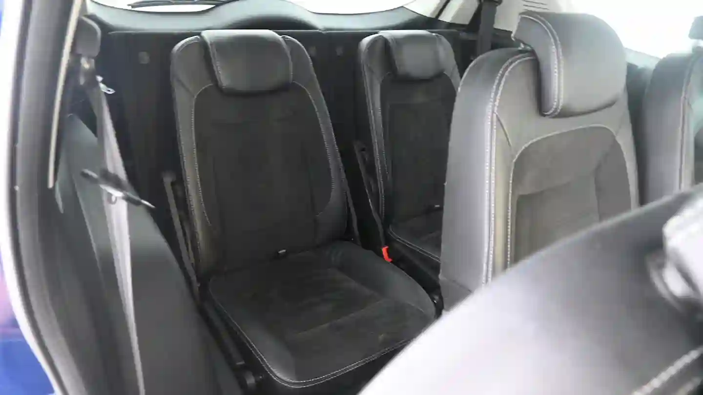 Car Image - 6hsbLo7OHX3ni595L4VIBW