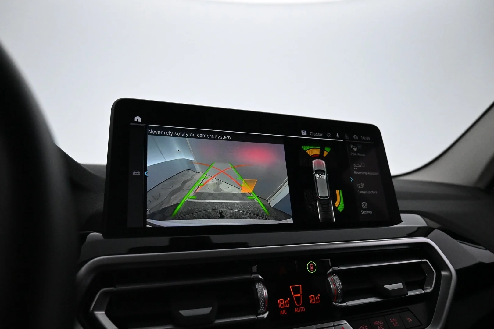 Car Image - 2LRrHMYCHQPuyW3PVj8lou