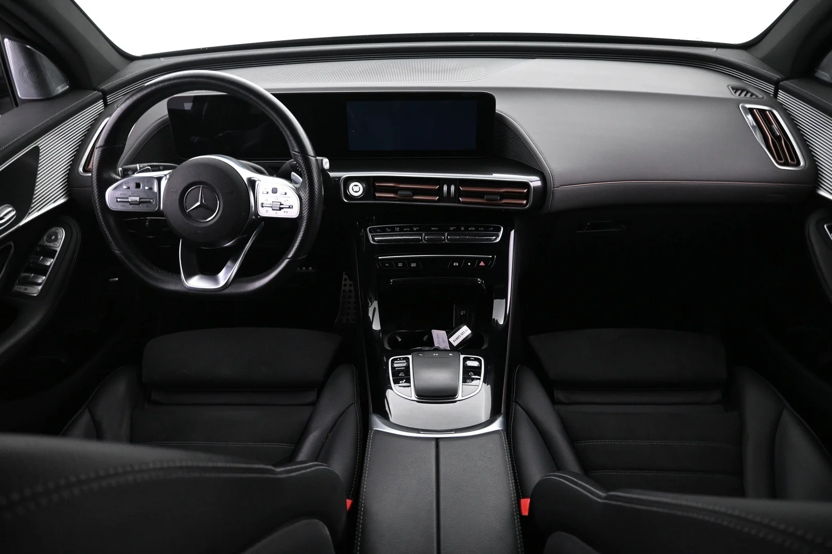 Car Image - 7c3sYkwmjVOgTrFe7pRSt8