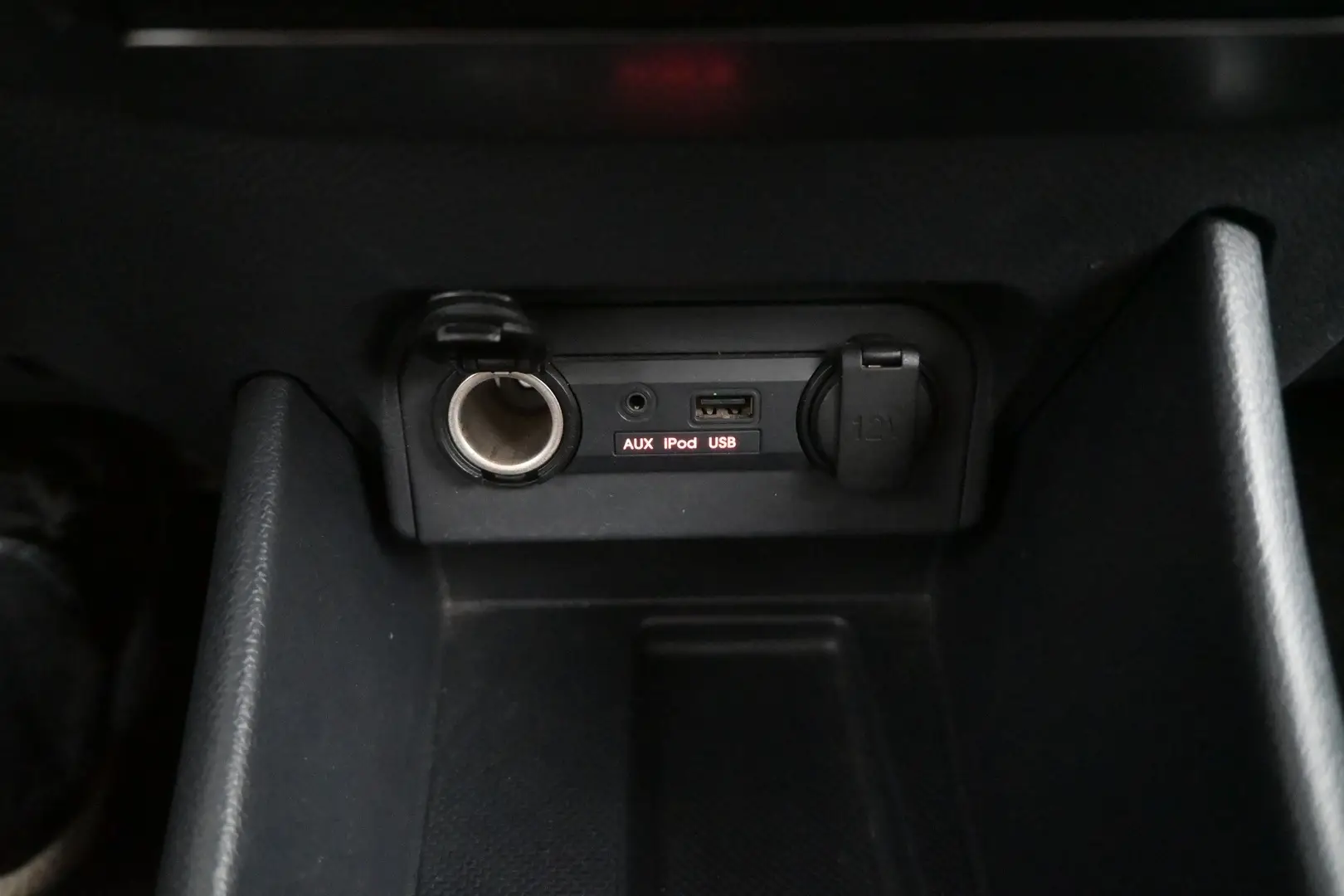 Car Image - 35g0GMF6aOTTnB8GZJlOus