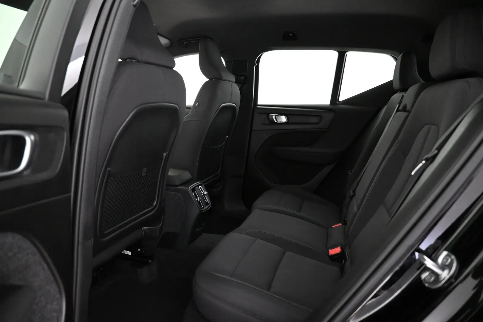 Car Image - 3xjmwuWlWxaQVba8fg7i07