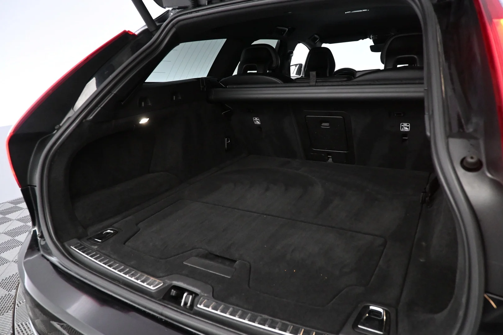 Car Image - 2U6a0RfKYqwhbjYHAMFI5S