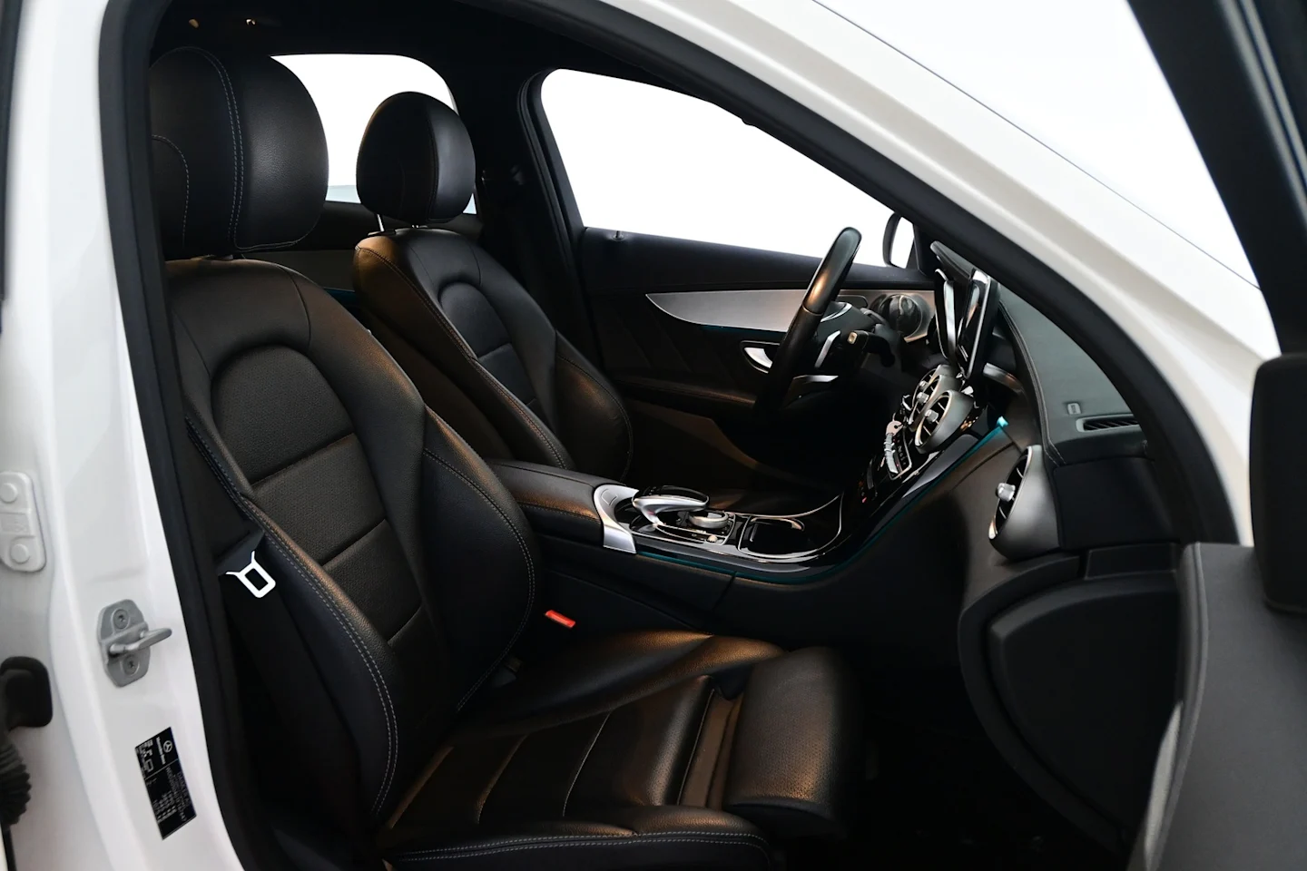 Car Image - 6n6mwhUn9Nc0nxek0Gphkm