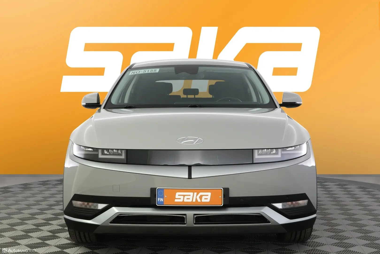 Car Image - 7F1nyAcoVd5ydqUq8I9G6S