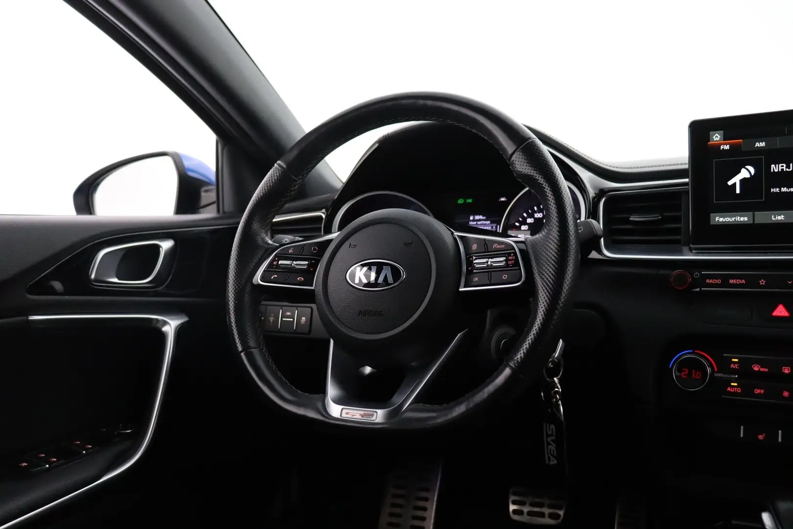 Car Image - 4L25FYfh8d7rLNmjNcEKGX
