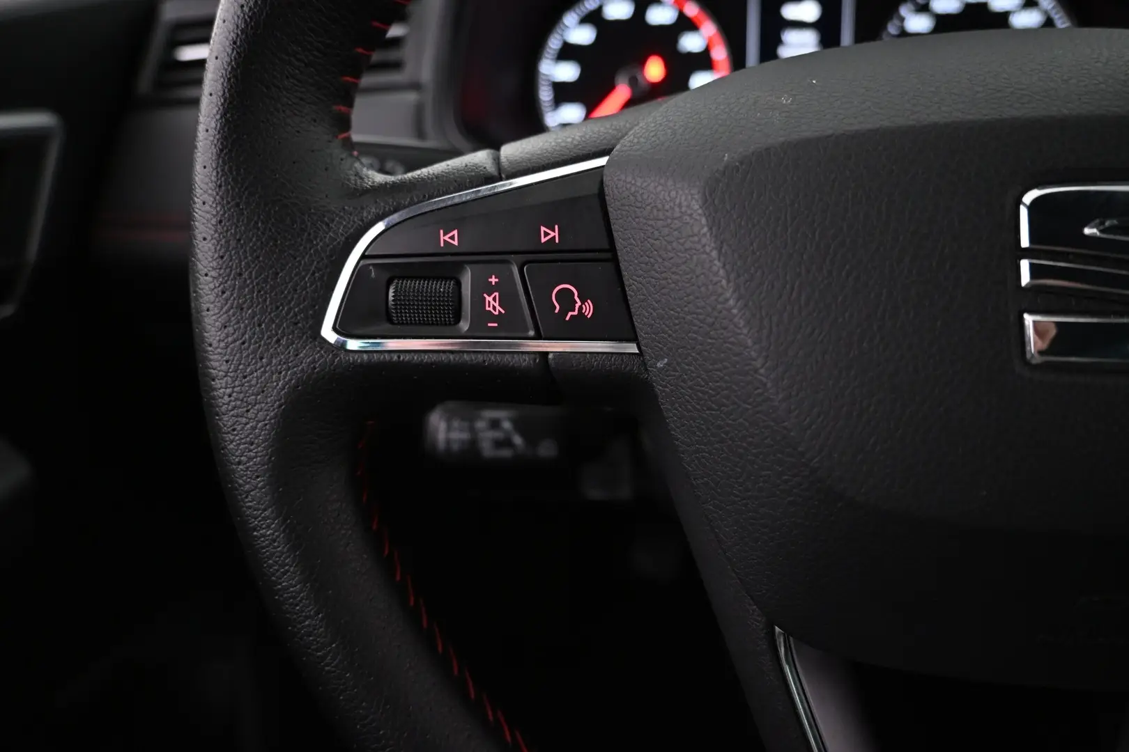 Car Image - 1VdEhySHqmqDDAuoaHIOIz