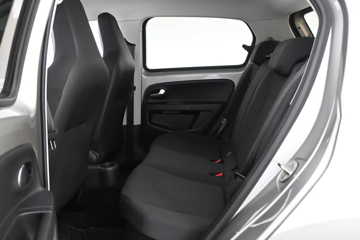 Car Image - 5R7p54NzLcq6mDvDKv9kd2