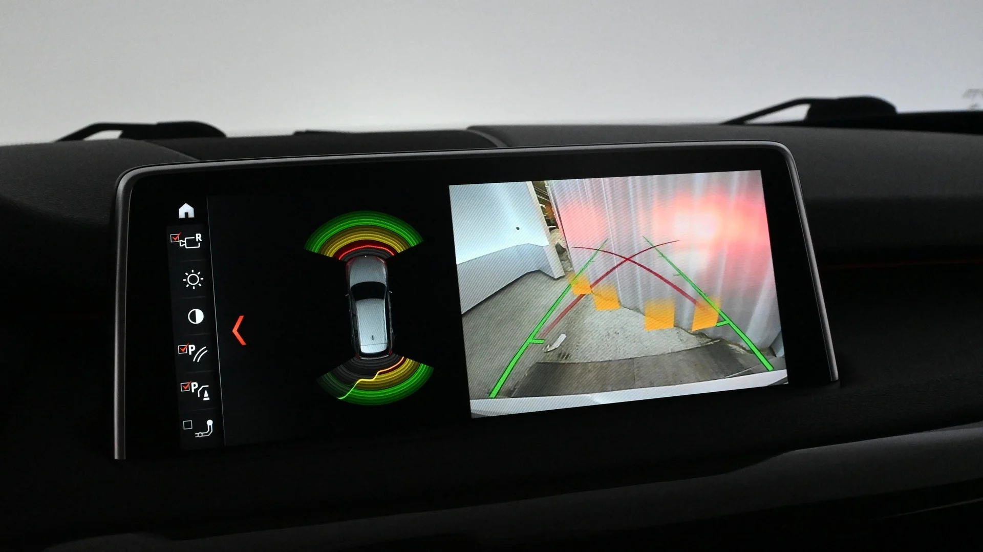Car Image - 5b0qaLub7pwVMZwWwijONg