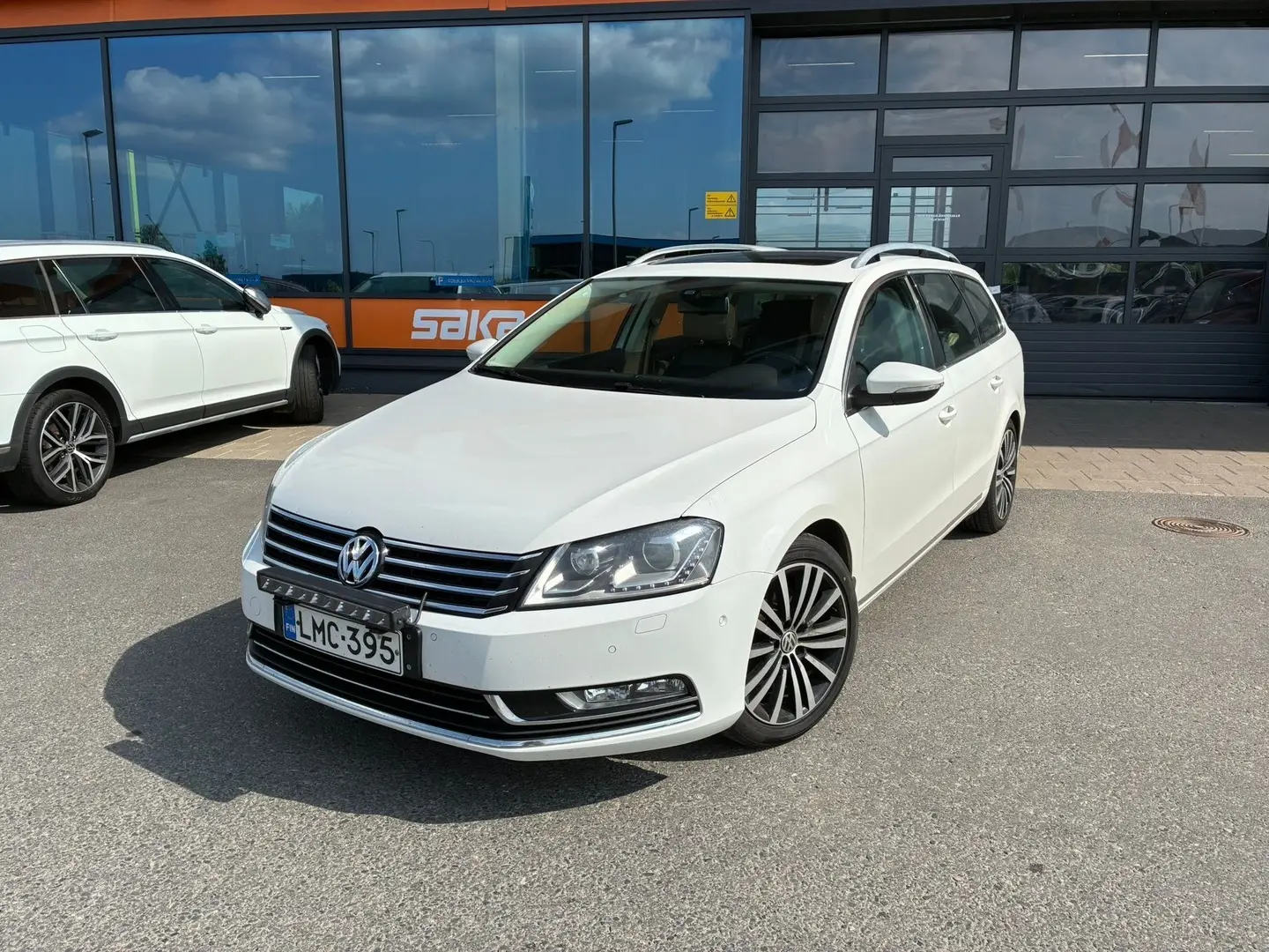 Car Image - 1WgZbmDkC0BxurhdIMASfk
