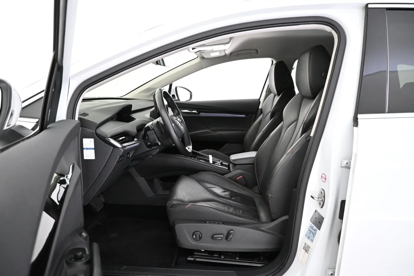 Car Image - 4blpz6SkJLkrXr4fKDBEL6
