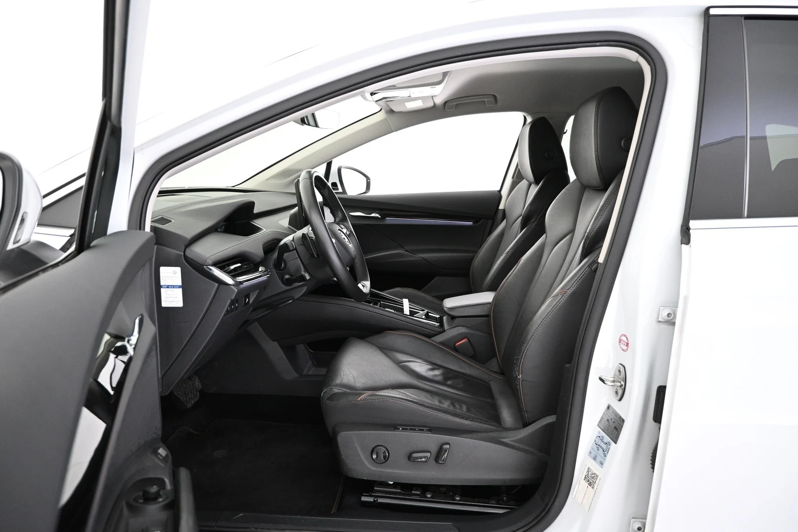 Car Image - 4blpz6SkJLkrXr4fKDBEL6