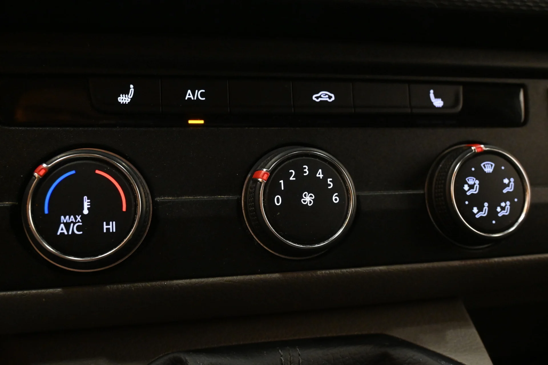 Car Image - 42jgBIp54O1vcE7ljEusSk