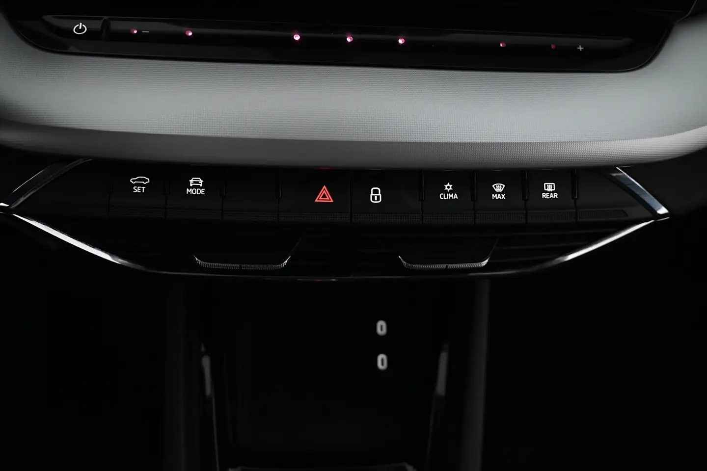 Car Image - 7xtCRWYQx6p1ZO3khQ2vrO