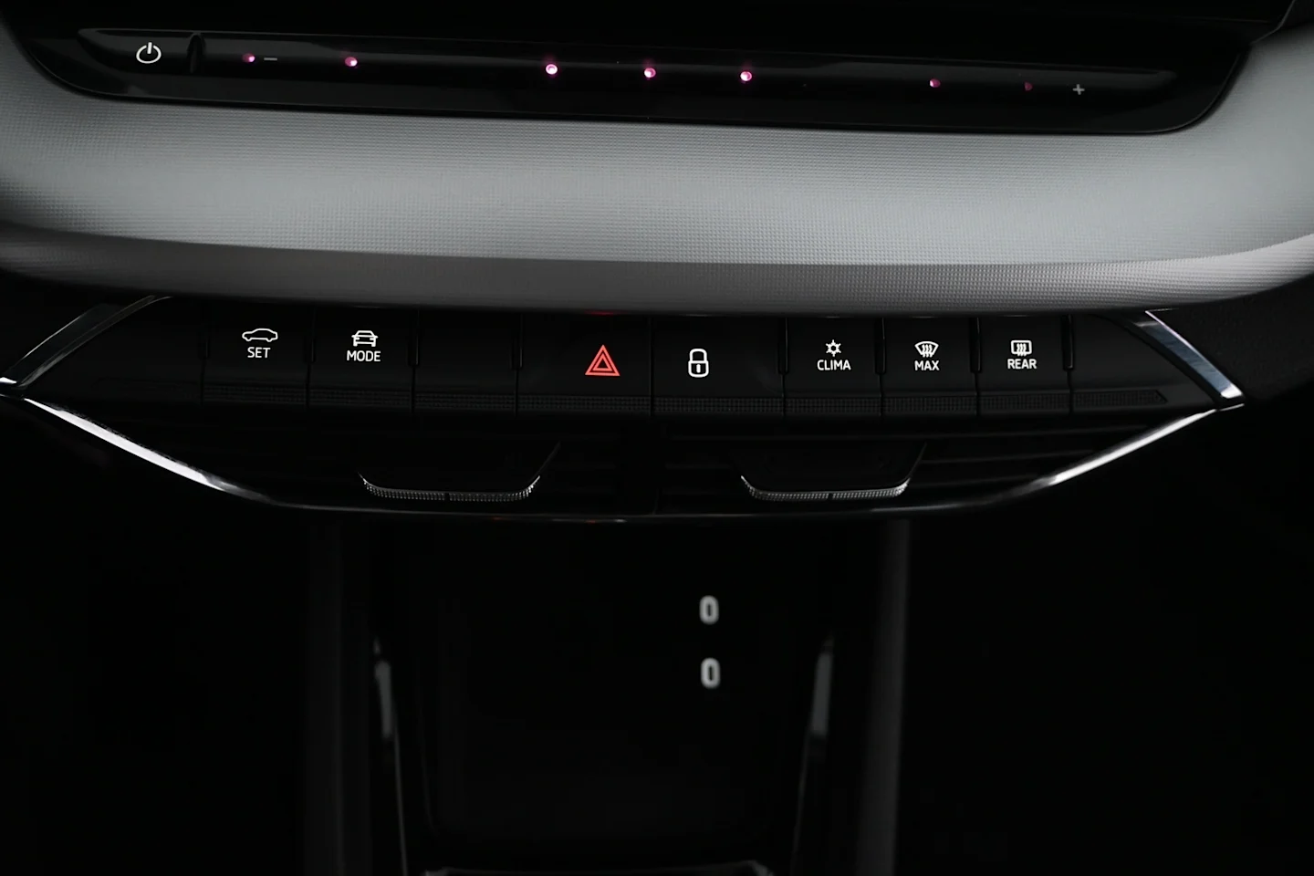 Car Image - 7xtCRWYQx6p1ZO3khQ2vrO