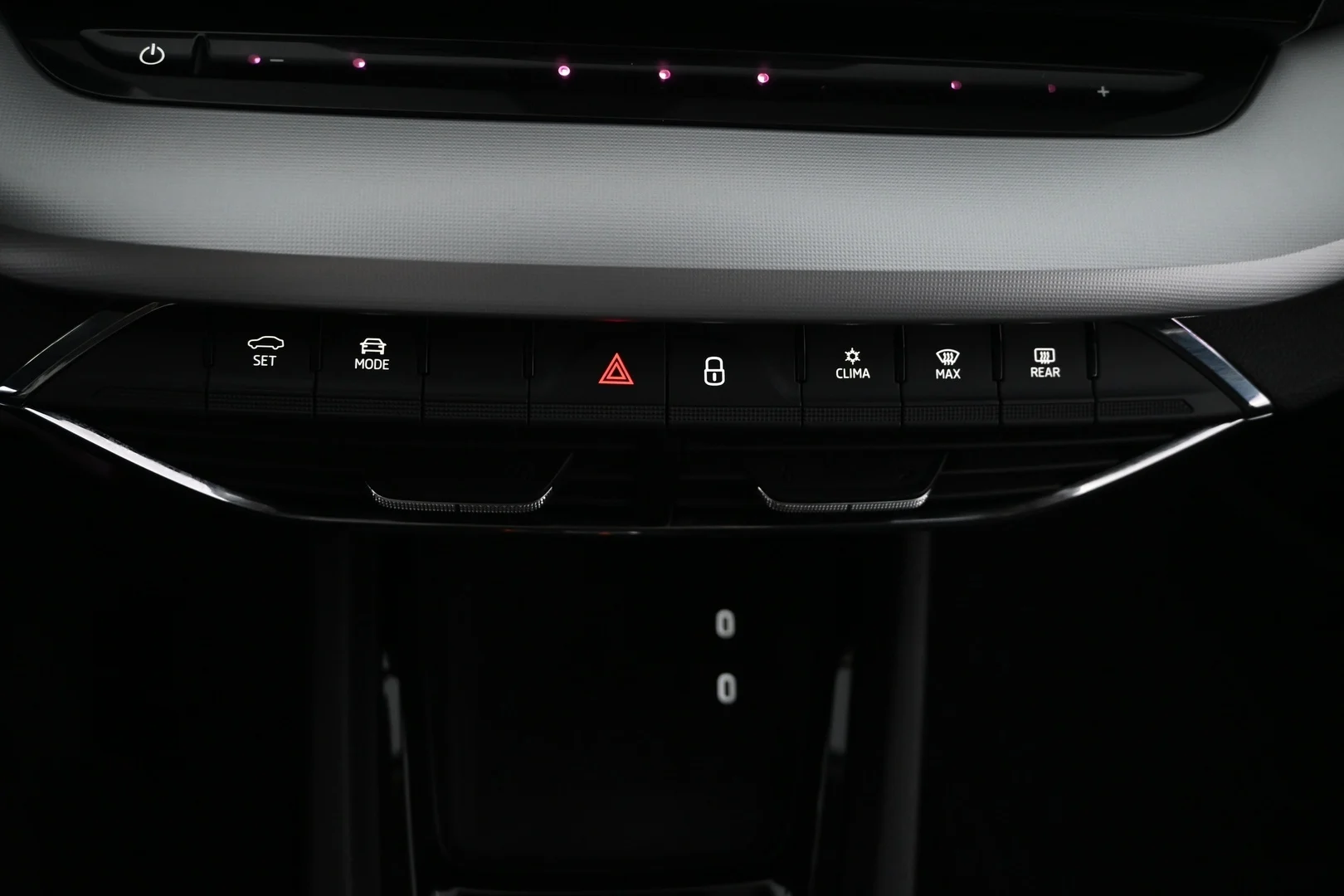 Car Image - 7xtCRWYQx6p1ZO3khQ2vrO
