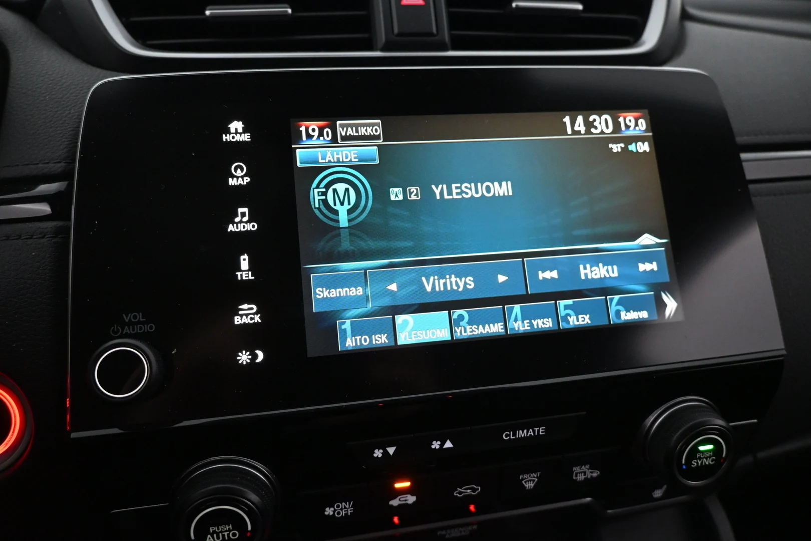 Car Image - 4B2s942IgktWgNc782bD7X