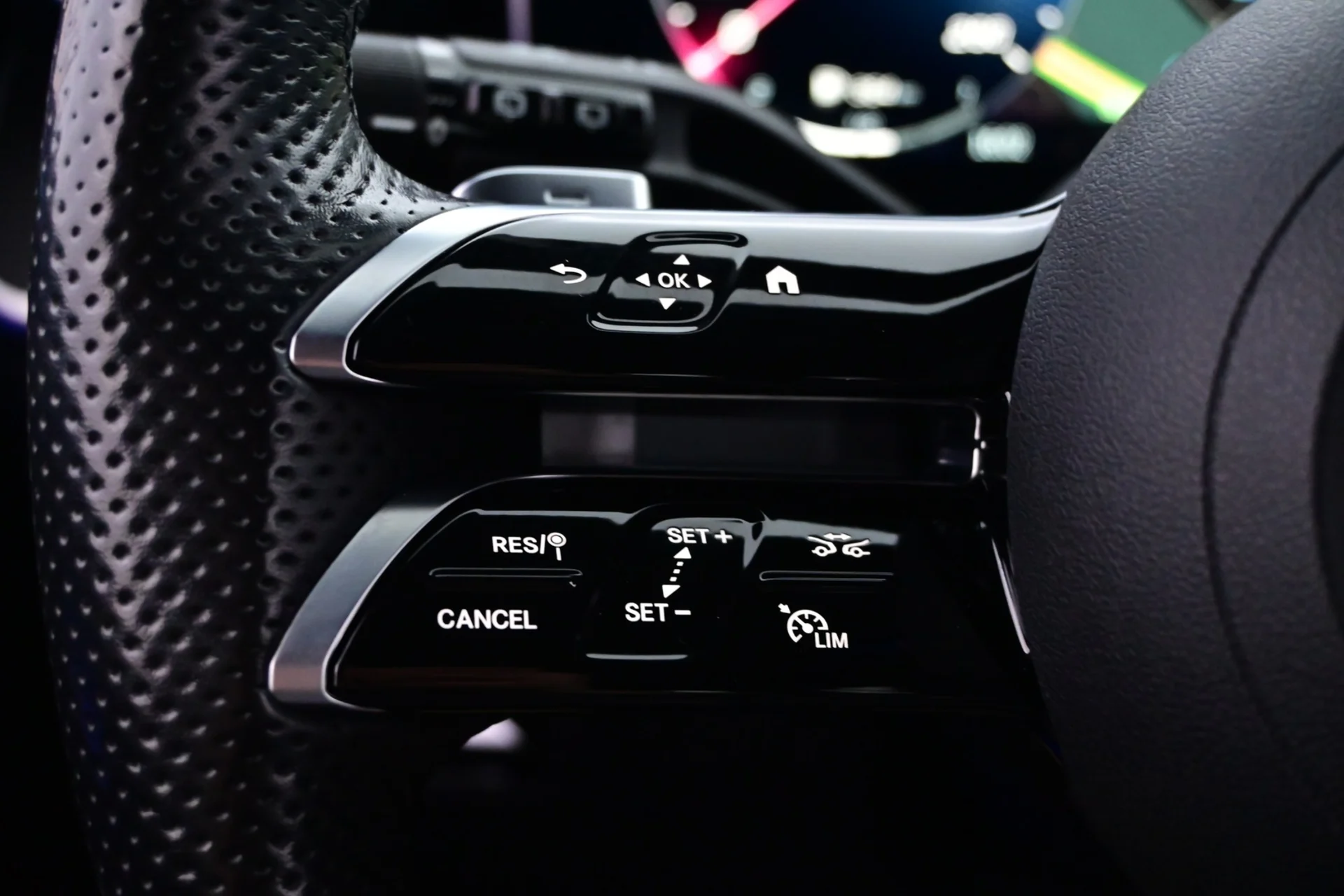 Car Image - 4NhENmLpaE4iPwx3eWLLt2