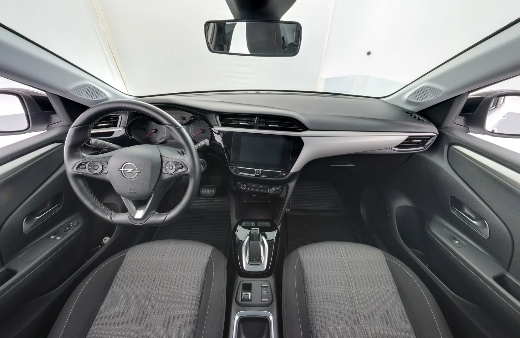 Car Image - 6XRCvDJQ3yXk7pcYtzrutk
