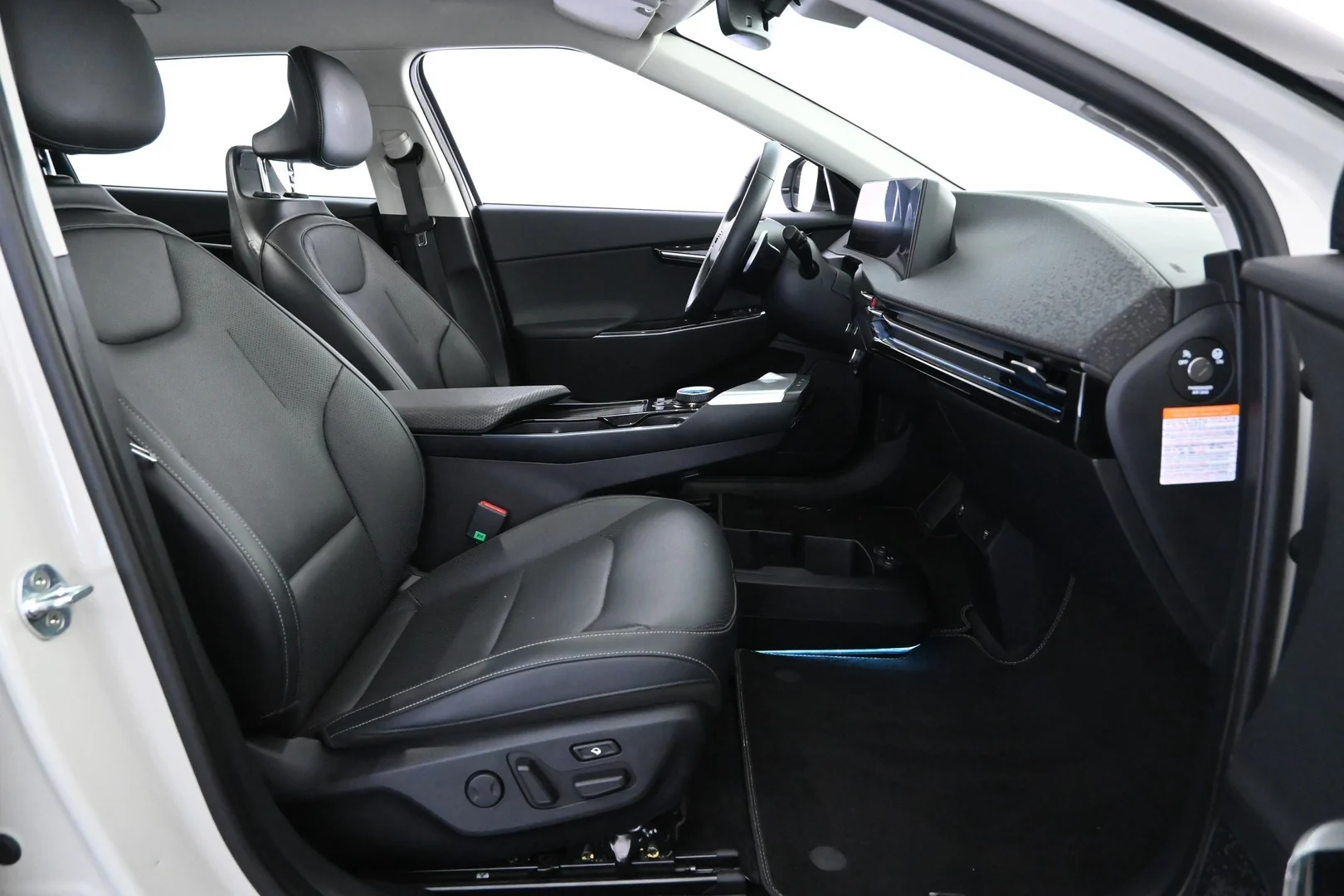 Car Image - 4q4lVleHhm9e7UNQAEmQlr