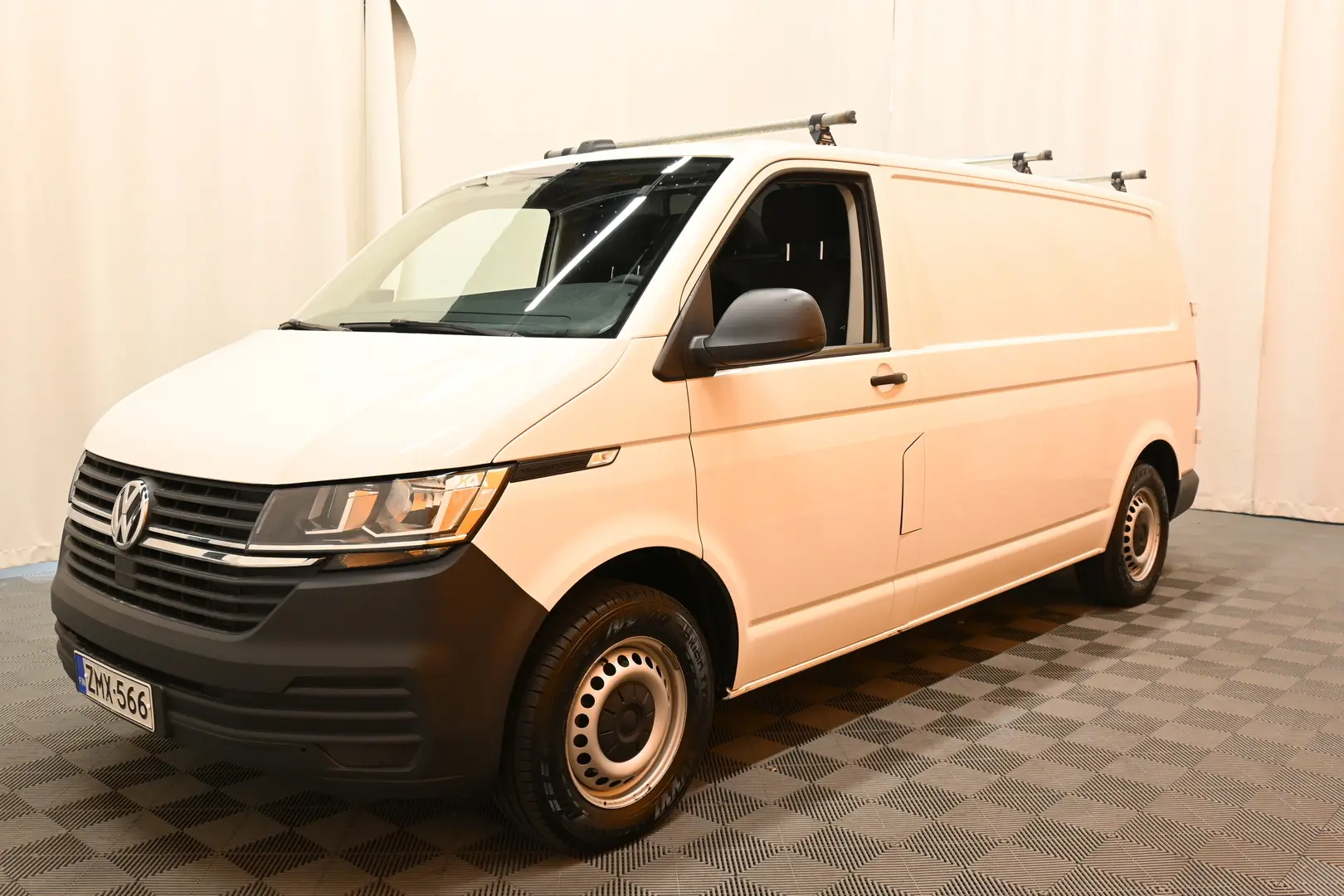 Car Image - 5CSUaYqk2ekdVpVtavY8Z2