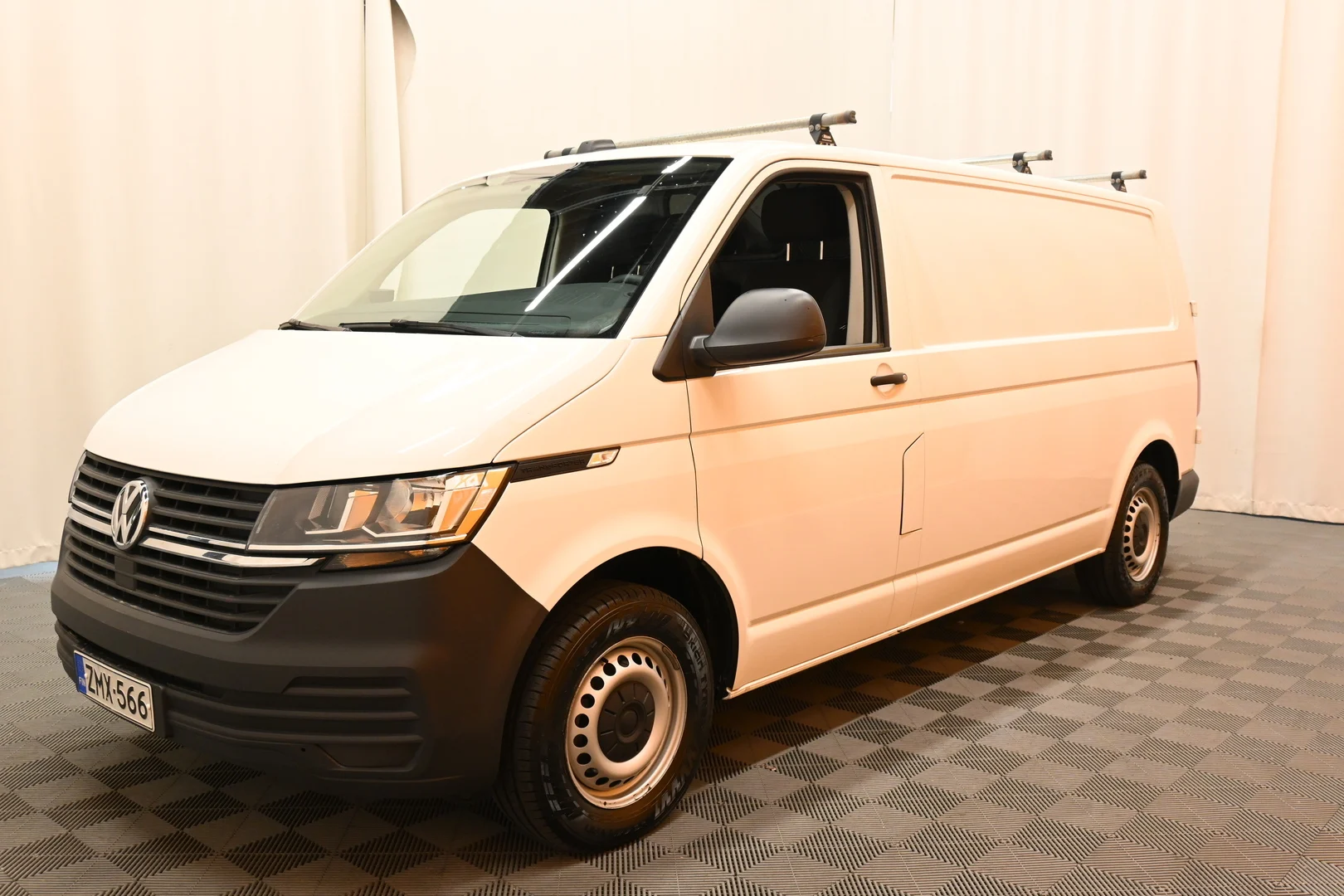 Car Image - 5CSUaYqk2ekdVpVtavY8Z2