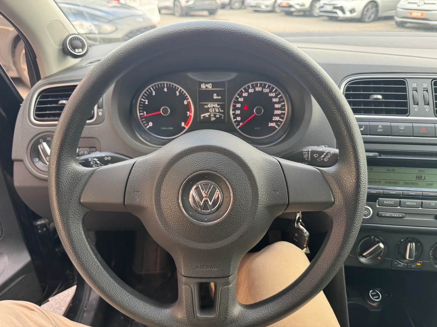 Car Image - 3HxYHUVsIEwQ16EWnYQBr0