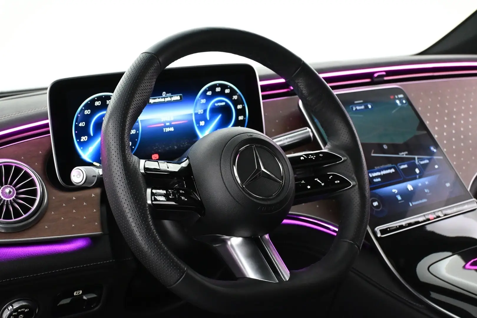 Car Image - 2GTJF2nWiA65iCFz9fNkmU
