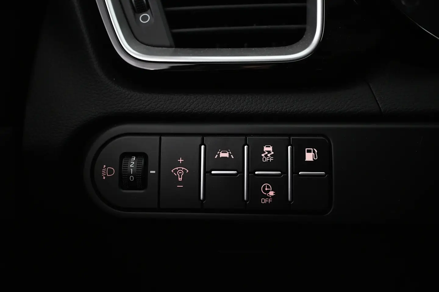 Car Image - 6YkOw5fBhf5sovh5f4n5gE
