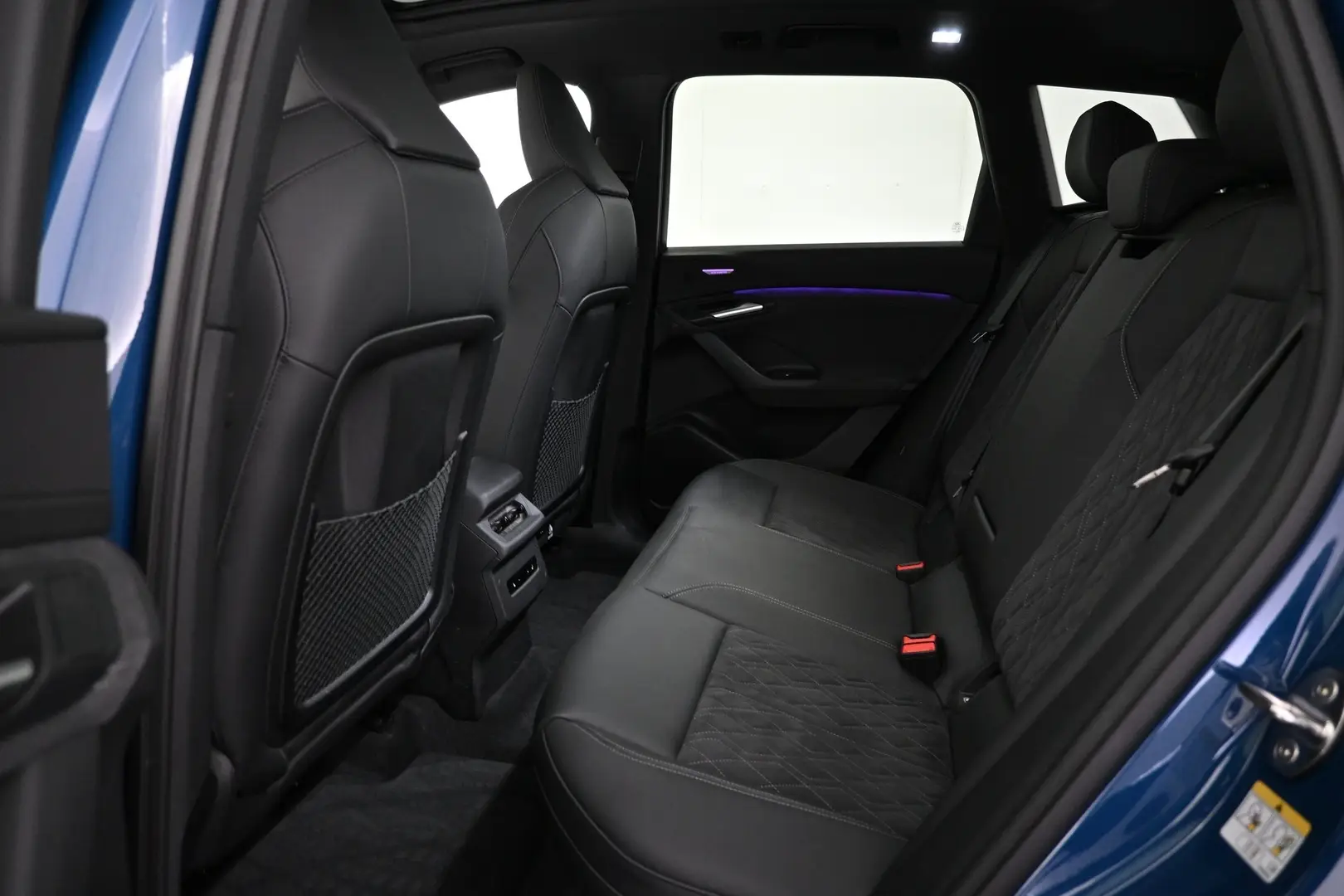 Car Image - 2PmQDPxTbVFuWeDB28MB4F