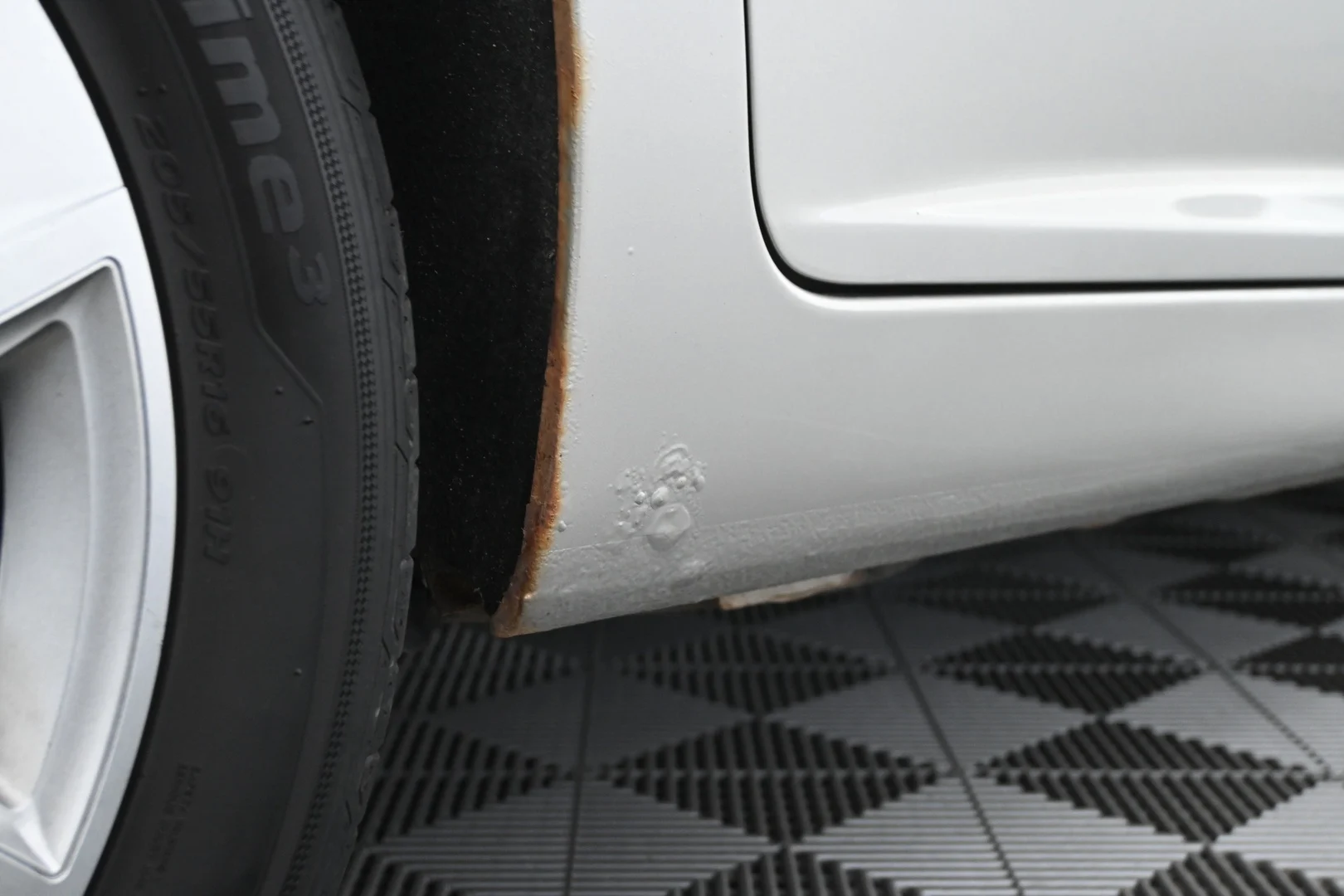Car Image - 4kWlpdSlcOqCmb3JvNNM87