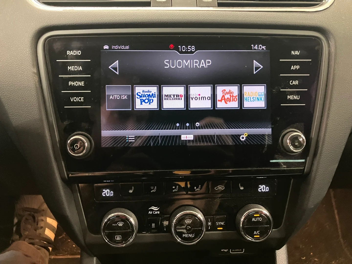 Car Image - 3MqdrCzBAIqpo7xFUzfbzZ