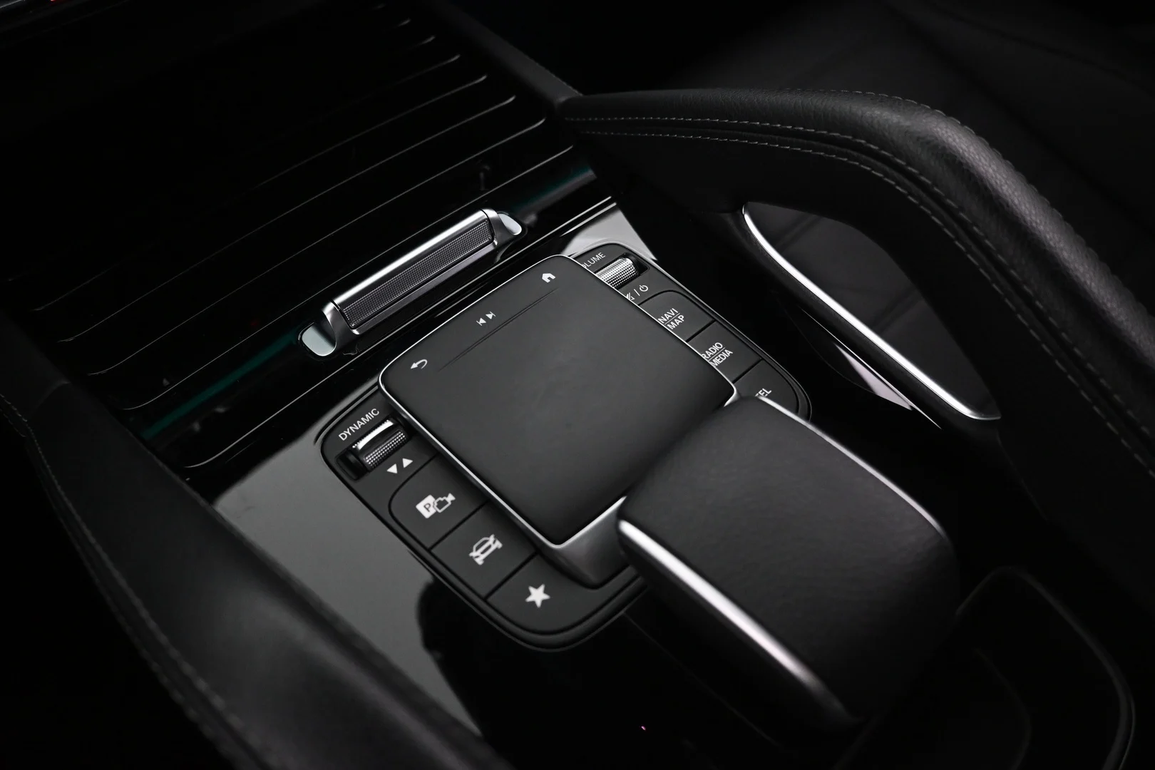 Car Image - 2FvJdqgVSVNH4sb5VuYvh5