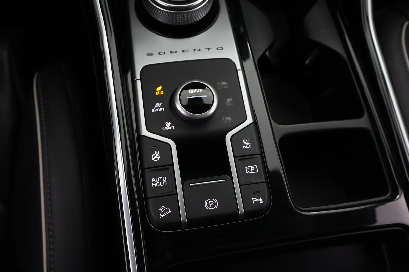 Car Image - 1Oh8HDA9EIpJNoNBcOuSWT