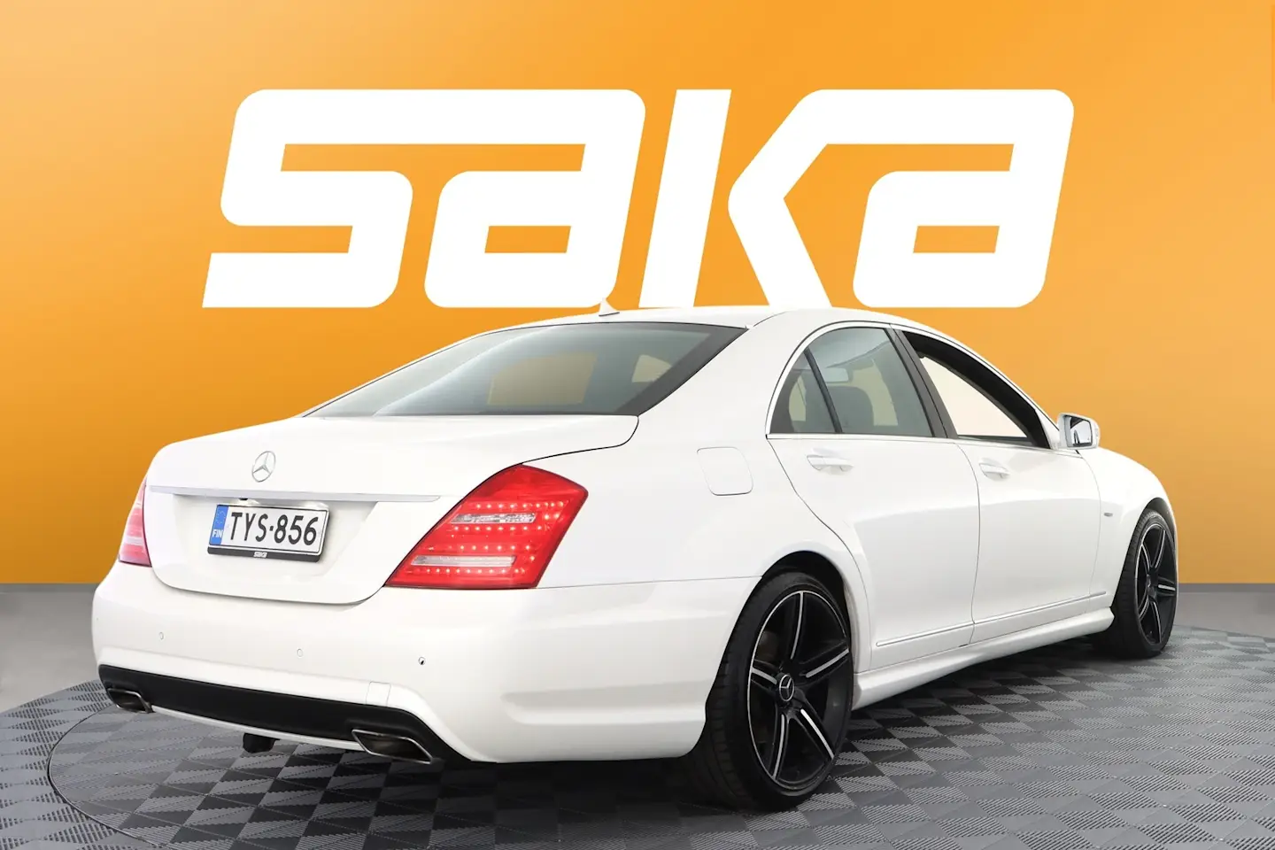 Car Image - 1678NqRLX5sr9QunioaJVf