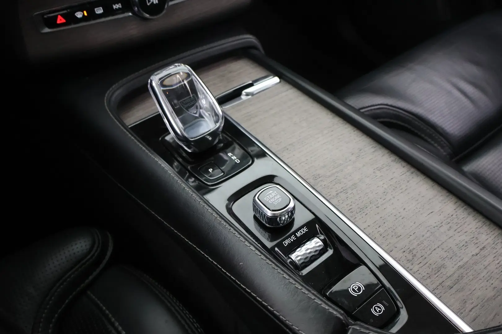 Car Image - 1J3sEf9jaHbTrlRXdY0X1P