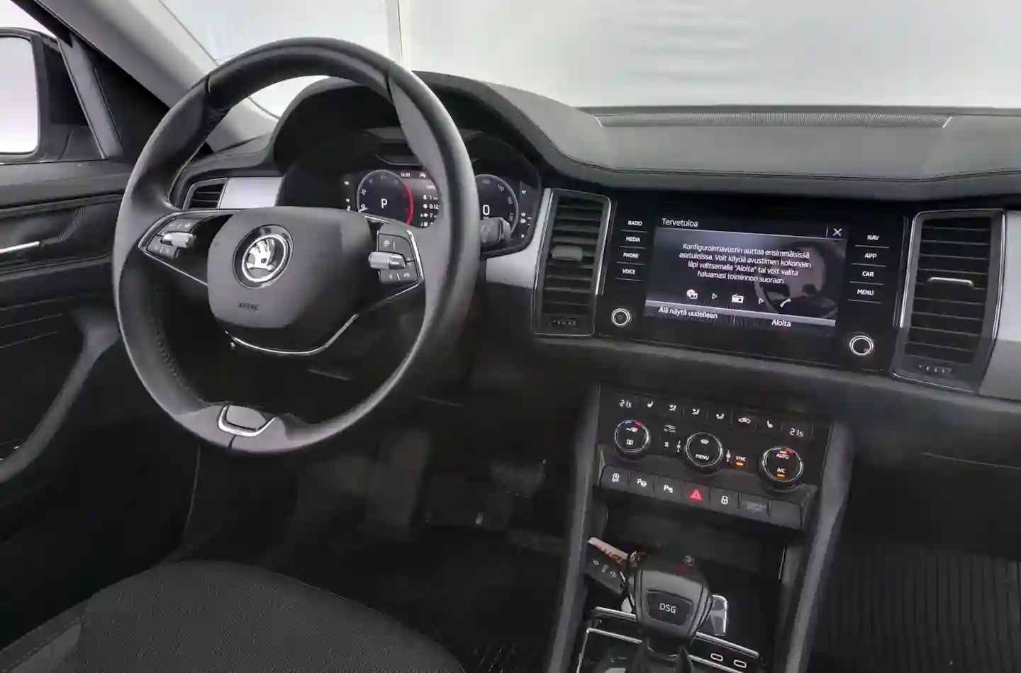 Car Image - 1KHr4Ns82uBRHv54eYKElQ