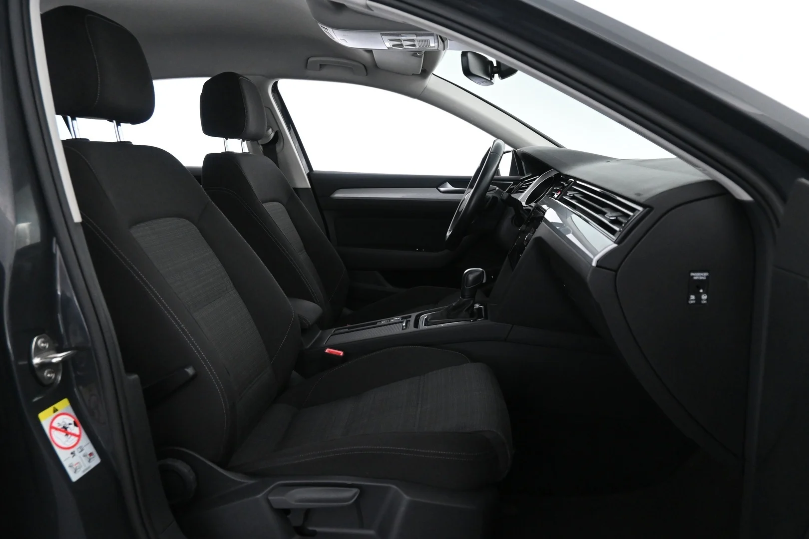 Car Image - 1rTEuP0PA41CDgRsFMF6r6