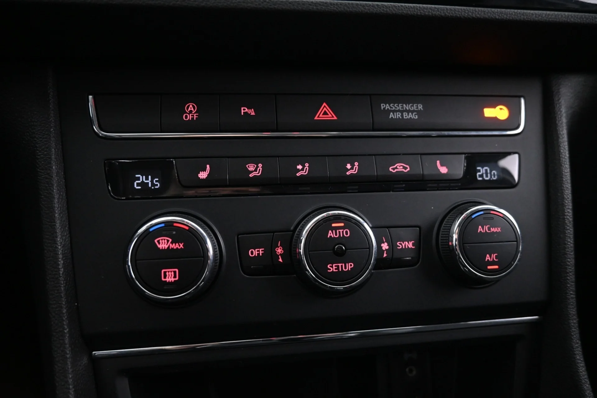 Car Image - 6jxEgd18J8xSDHsDkRssBr