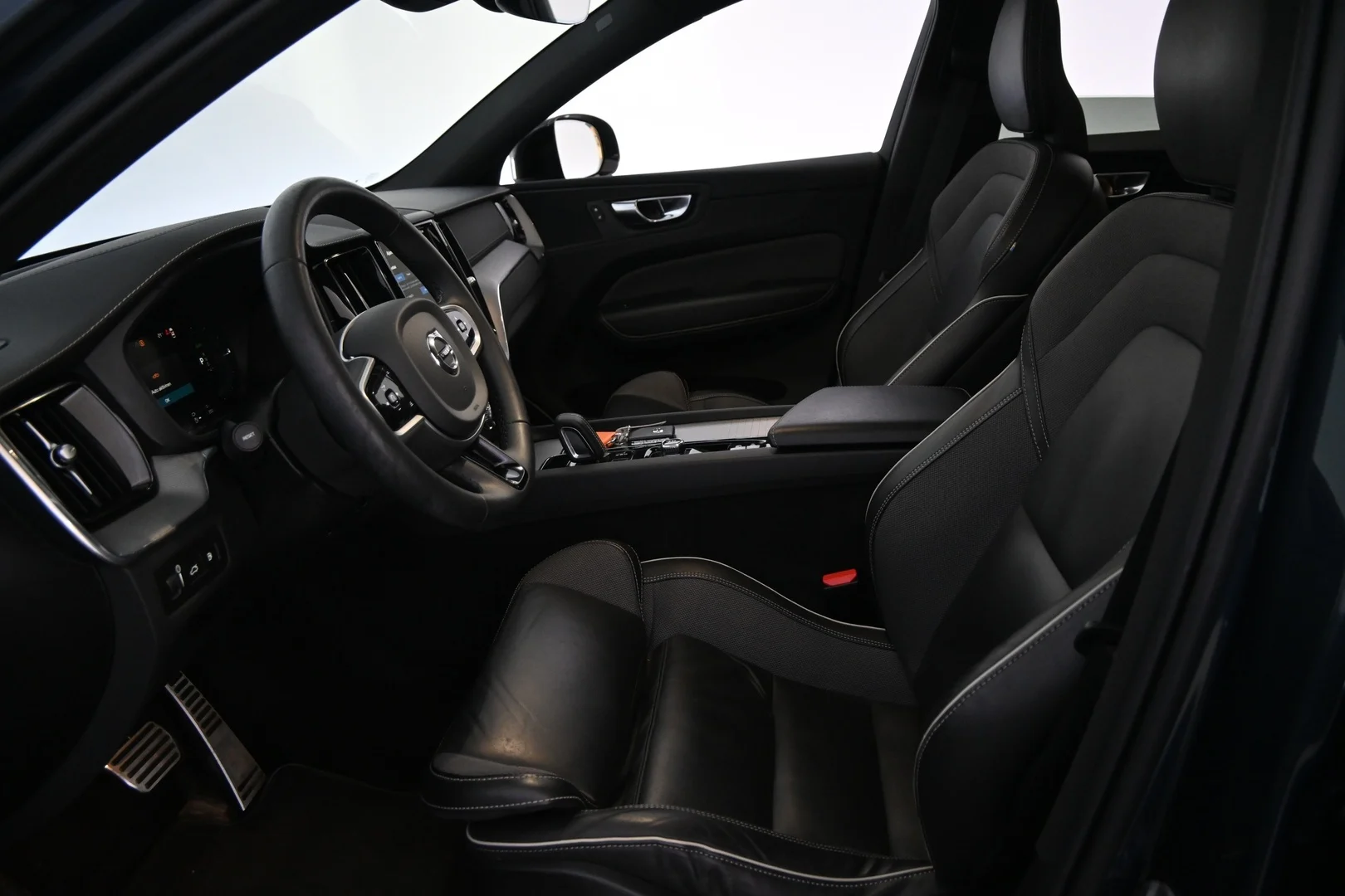 Car Image - 2KV4IvujgWh7EMfKGT6AyO