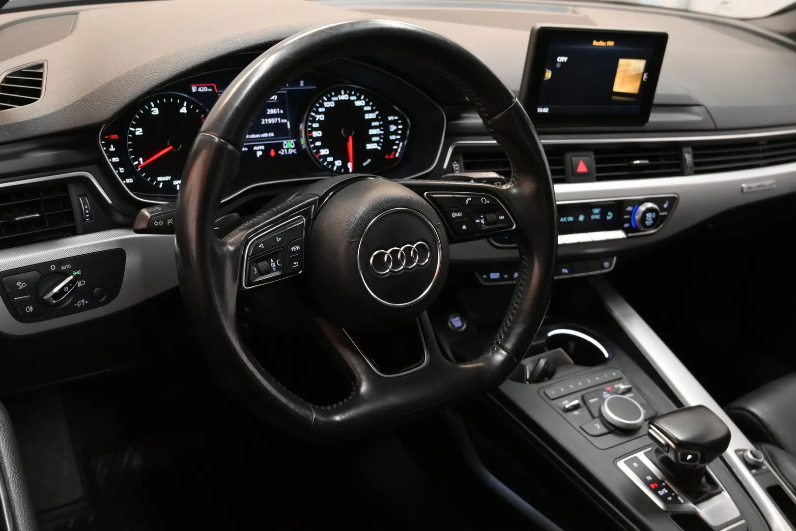 Car Image - 3j81tjdxDTGsrvVX7UQhil