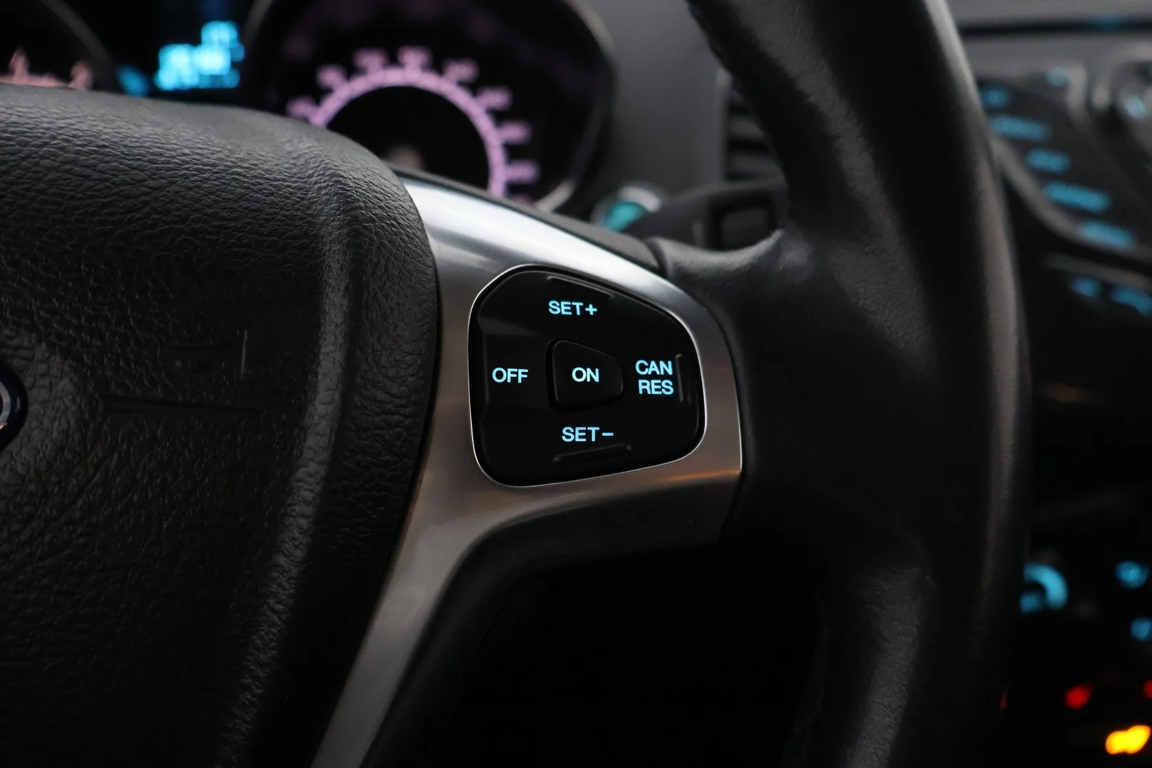 Car Image - 354Cvetk2cf1q7X539mDZb