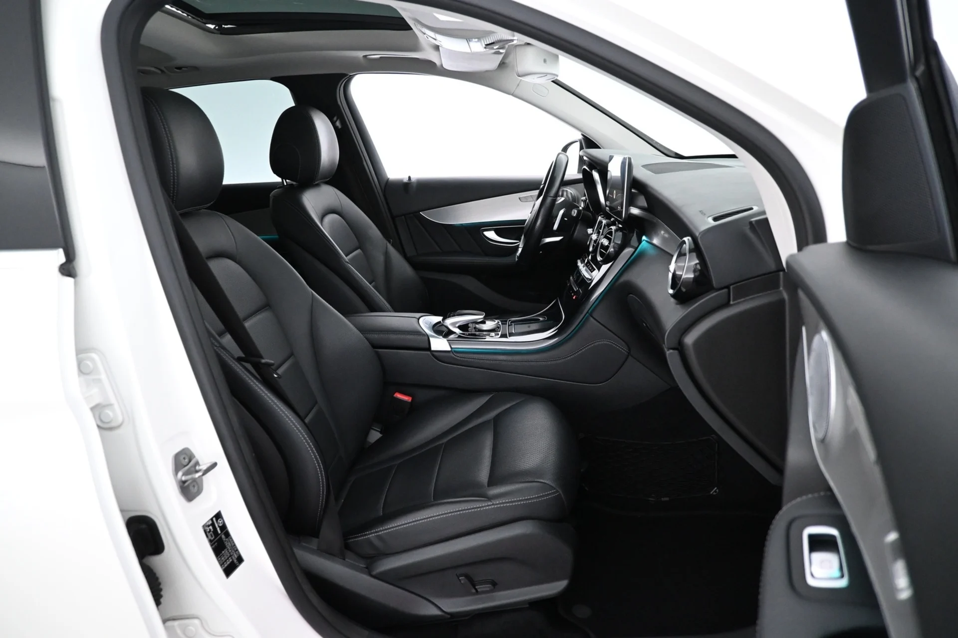 Car Image - 39Z8ZtnrqvCVq9gkvZz69k