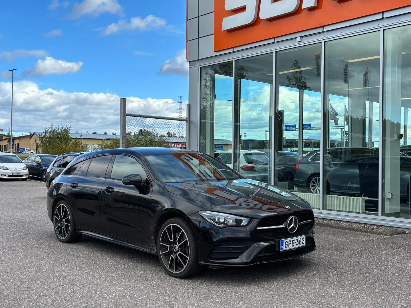 Car Image - 7vDdaeBgGQNoU0sIeI7sam