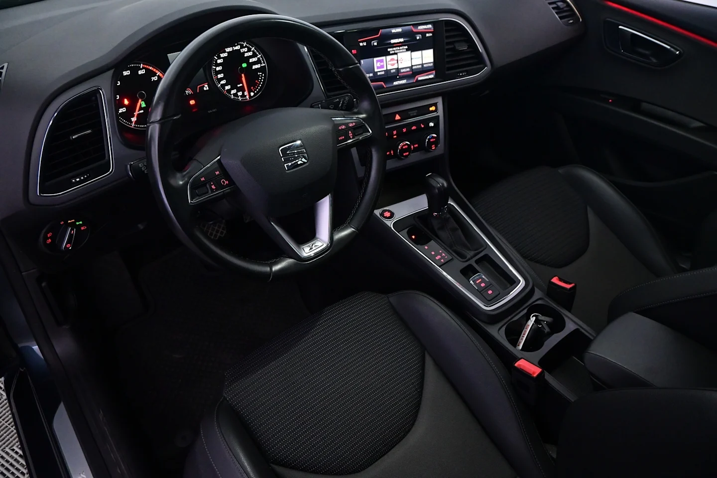 Car Image - 1buMGsejtQ3NkB96RIO7c5