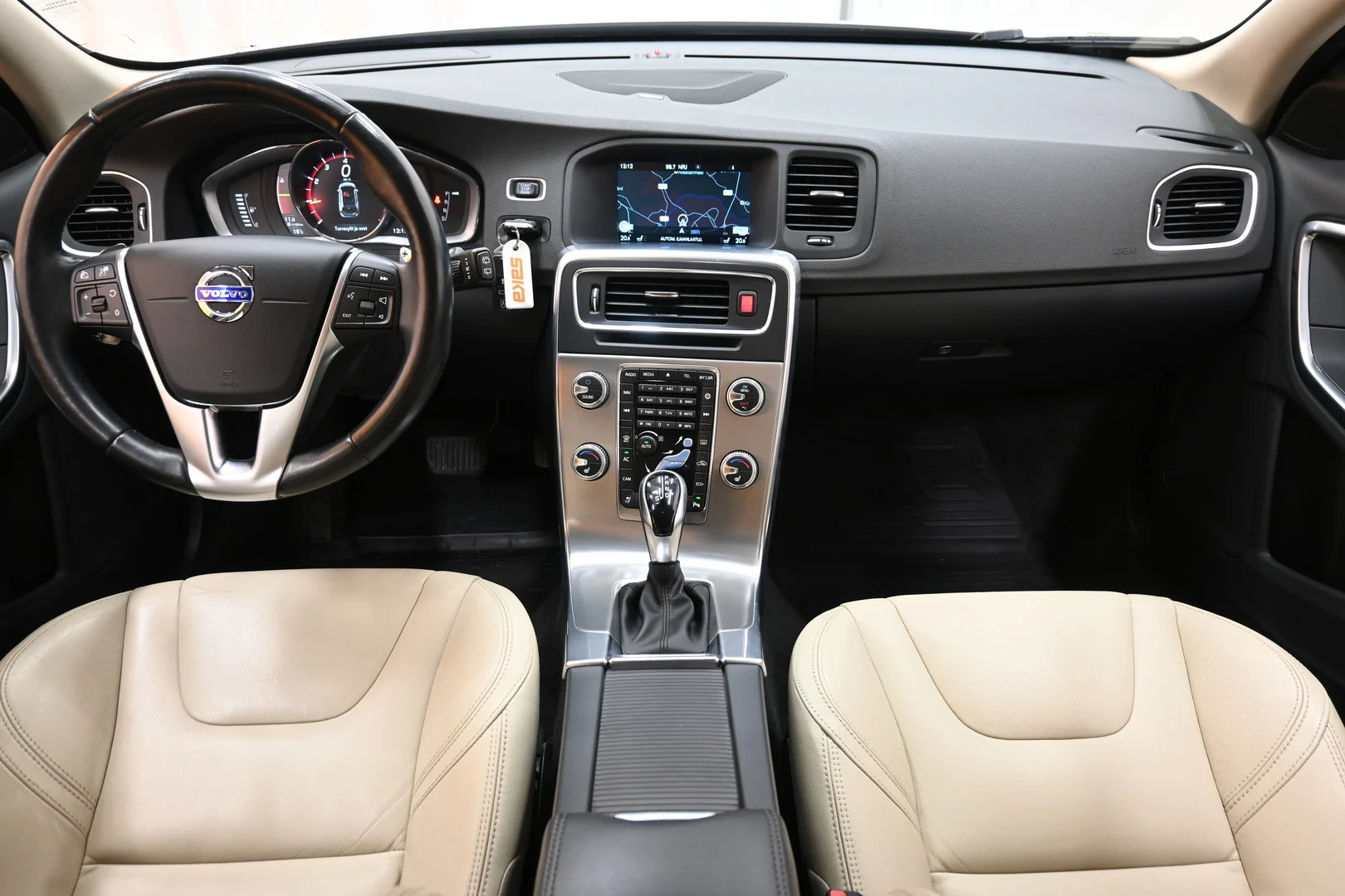 Car Image - 7mn8quq9DwT8kngozPDzW7