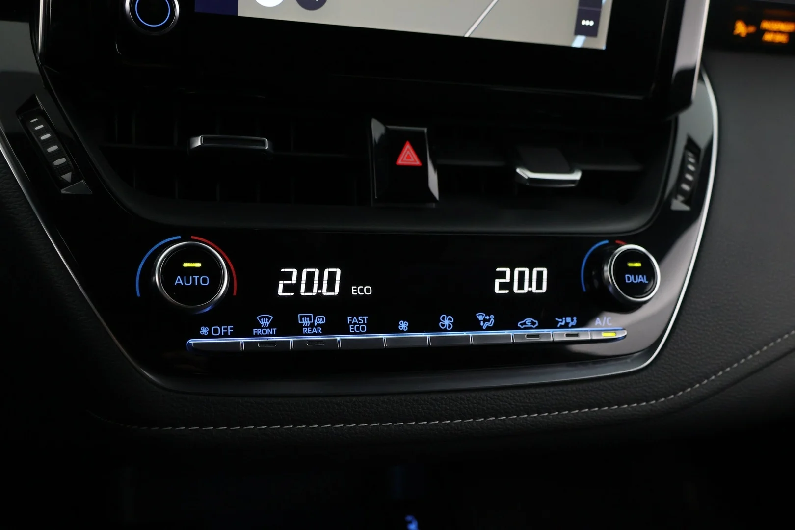 Car Image - 7zhvxhsVWWu3xx212VRiVe