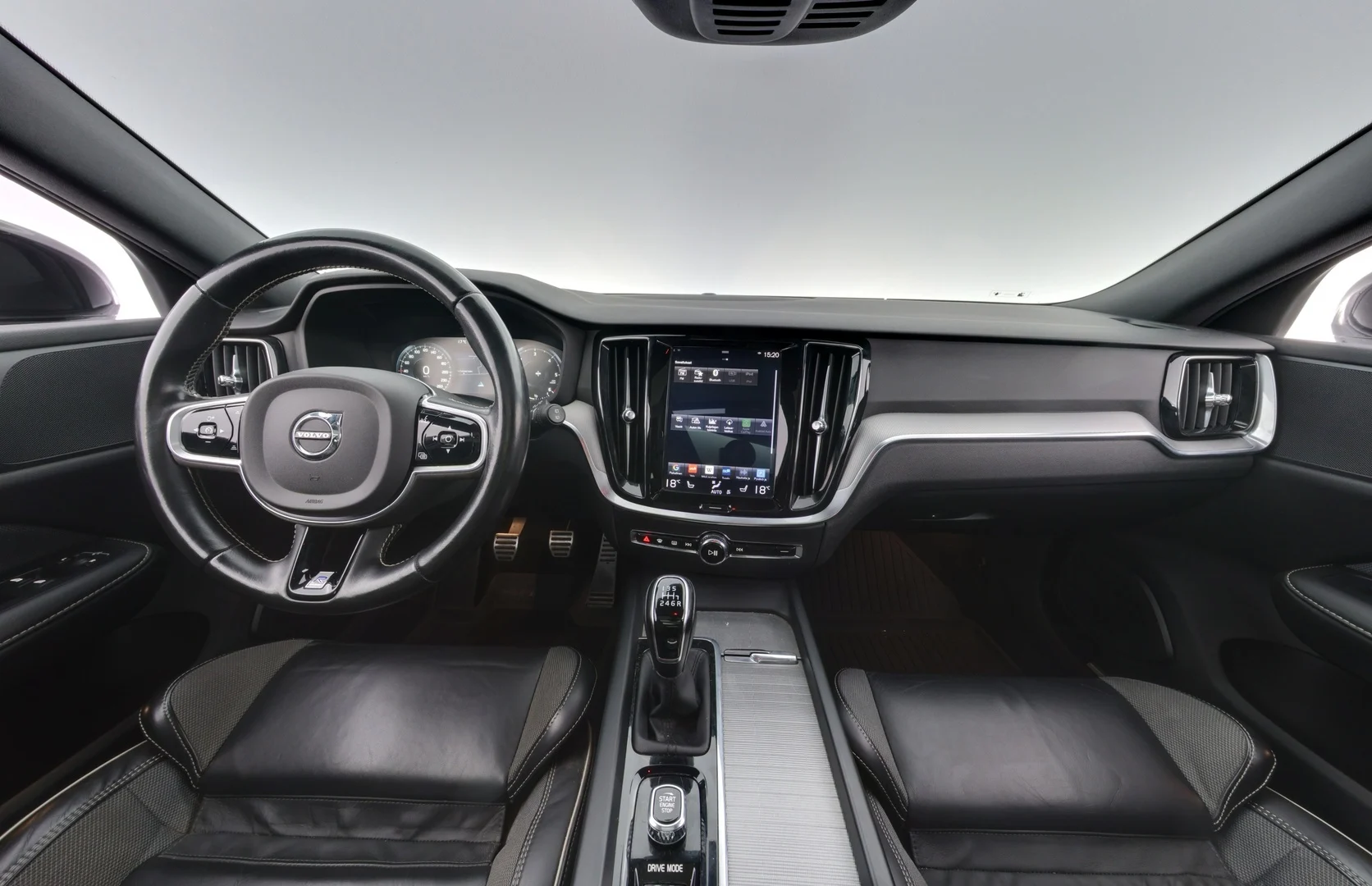 Car Image - 4pjUeRNaZPecvf22lN81go