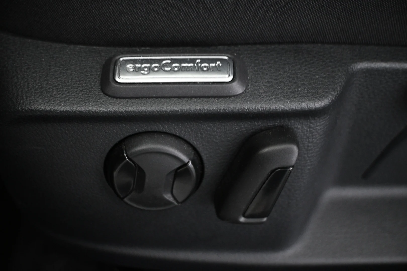 Car Image - 2VoWfYA4ycN5JkZrAncbuc