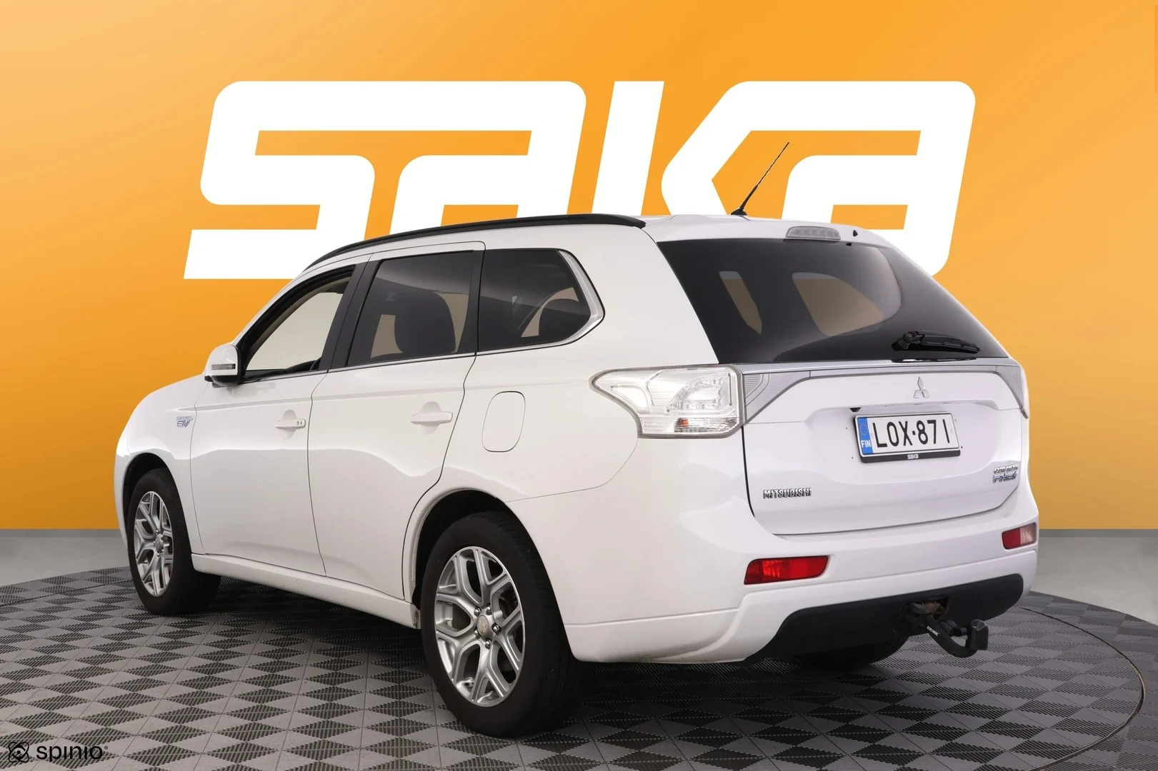 Car Image - 1X8LtAJHPhUQpa1EXYiyA6